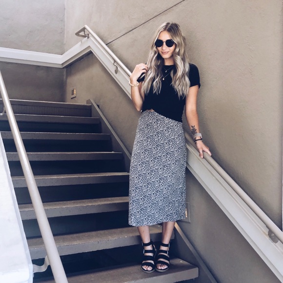 american eagle midi skirt